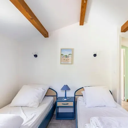 Hotel La Maison Des Epinouses