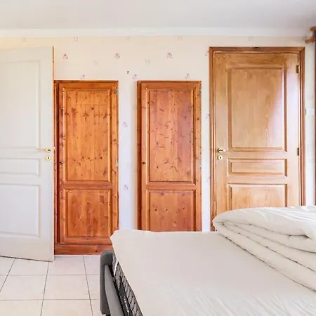 La Maison Des Epinouses Chaucre