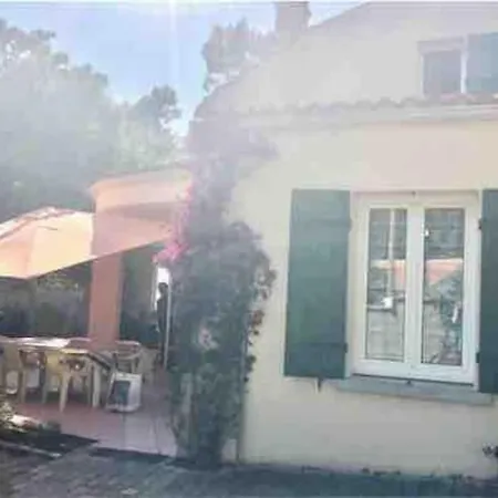 La Maison Des Epinouses Holiday home